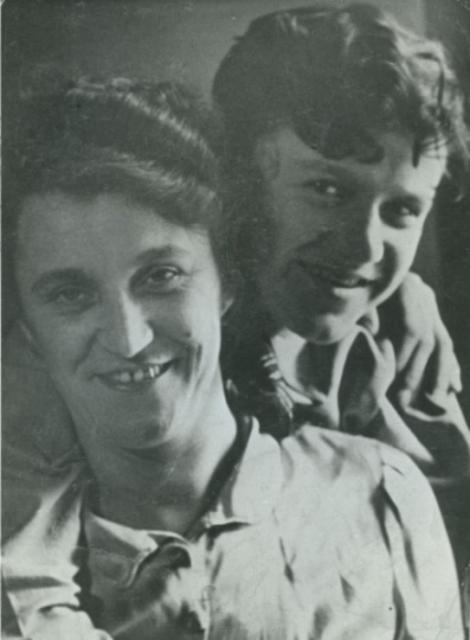 Z matką, przed 1939